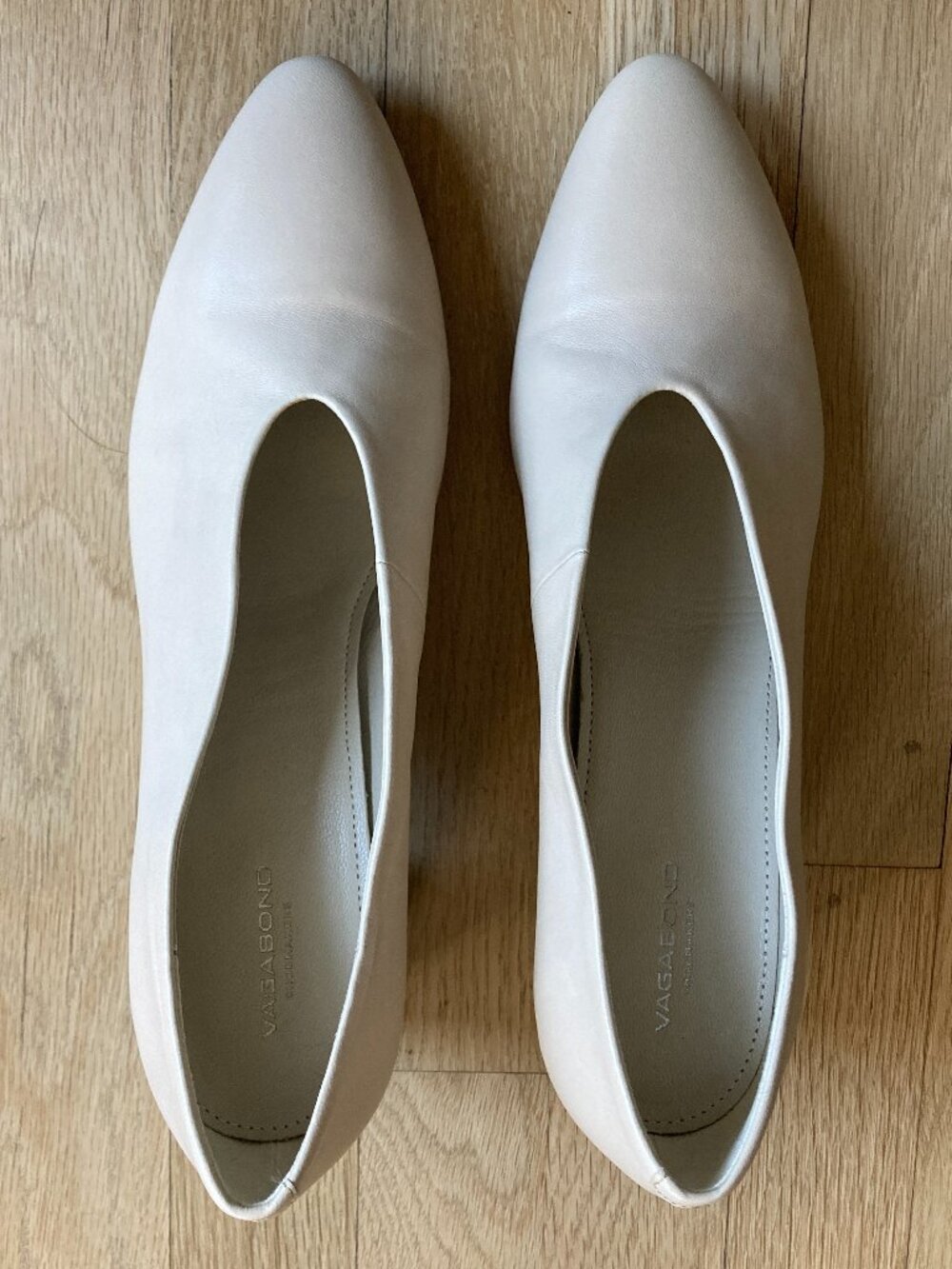 Vagabond Eve Leather Pumps – Beige Toffee – EU 40 – NIB